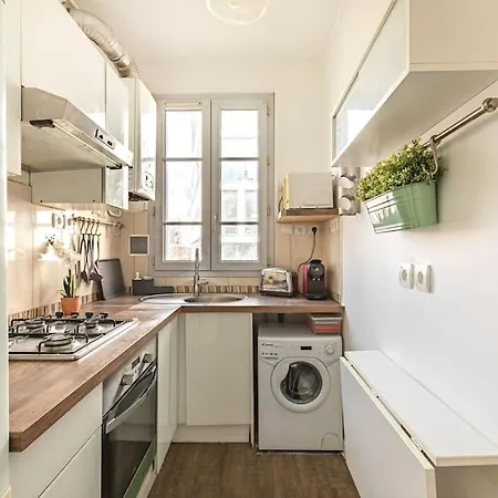 Apartment Parisian Paradise Beautiful